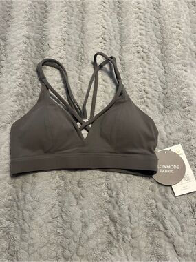 SHEIN Grey Crisscross Strappy Sports Bralette